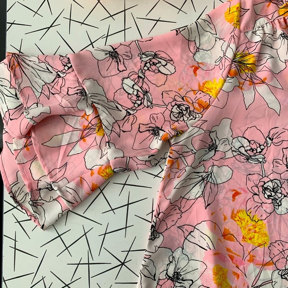 Pale Pink Blouse - Picture 8 of 8